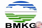 BMKG prakirakan sebagian besar wilayah Indonesia hujan ringan pada Minggu