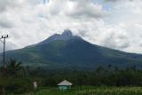 PVMBG ingatkan masyarakat potensi ancaman erupsi Gunung Lewotobi Laki-Laki