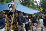 Satpol PP Palembang tertibkan lokasi jualan pedagang durian