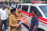 Pemprov-Sulteng serahkan delapan ambulans untuk yayasan keagamaan