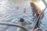 Perahu motor anggota KPU Mamberamo terbalik usai tabrak akar bakau