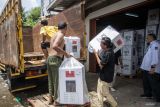 Pendistribusian logistik pemilu di Palembang