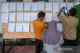 Pemajangan hasil pemungutan suara tingkat kelurahan