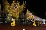 Perguruan Tinggi STAHN MPU Kuturan-Undiksha tampilkan kesenian 