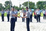 Lapas Sampit berikan penghargaan bagi pegawai terbaik