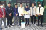Mahasiswa Yogyakarta anjangsana ke keluarga anggota Linmas yang meninggal setelah Pemilu 2024
