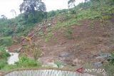 Pergeseran tanah di Bogor sampai tutupi aliran sungai Cihanjawar