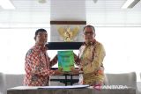 Pemkot Makassar jadi yang pertama di Sulsel serahkan laporan keuangan ke BPK