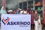 Koperasi Wanita Ikaboga dan Askrindo bantu korban banjir di Pessel