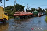 Jokowi: Banjir Demak diatasi dengan perbaiki tanggul dan geser awan