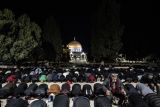 50.000 warga Palestina tarawih di Al-Aqsa