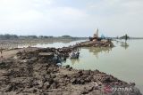 Tanggul kiri Sungai Wulan Demak, Jateng,  jebol berhasil ditutup