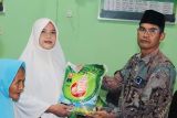 Kemenag OKU Selatan salurkan sembako Ramadhan