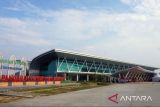 Arus mudik - Bandara APT Pranoto tambah empat 