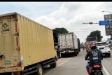 Pj Gubernur Sumsel minta sopir truk putar balik urai  kemacetan mudik