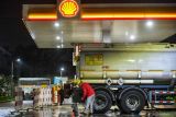 Shell bantah tutup seluruh SPBU di Indonesia