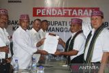 Bupati-Wabup Mabar kembali maju pilkada daftar di dua partai