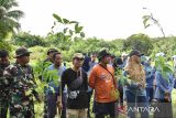 Pemkab Selayar mengajak masyarakat jagabumi dengan tanam pohon