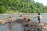 DLH sampaikan hasil uji lab dari air Sungai Ciliwung yang berbusa ke Polresta Bogor