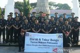 Kemenkumham Sumsel gelar ziarah dan tabur bunga di makam pahlawan