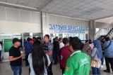 Bandara Samrat Manado ditutup sementara akibat abu vulkanik Gunung Ruang