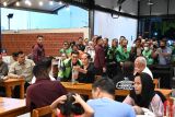 Jokowi makan Mi Gacoan level 0 dan1 di Mataram,  NTB
