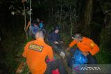 Basarnas selamatkan enam pendaki yang terjebak di Gunung Lompobattang