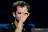 Medvedev raih kemenangan Masters 1000 ke-100 di Roma