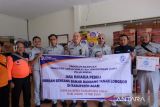 Jasa Raharja serahkan bantuan bagi korban banjir bandang di Kabupaten Agam