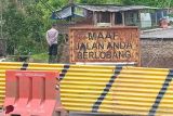 Pemkot Padang Panjang bangun jembatan darurat di Tanjung (Video)