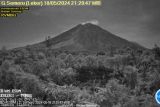 Gunung Semeru erupsi 14 kali dalam sehari pada Sabtu