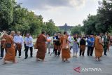 Biksu Thudong tiba di Candi Borobudur