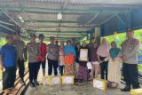 Polres Bintan serahkan bantuan untuk korban puting beliung