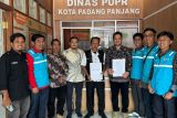 Cegah pencemaran lingkungan, PLN dan PUPR Padang Panjang teken kerja sama
