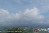 Gunung Semeru, Jatim, erupsi letuskan awan panas