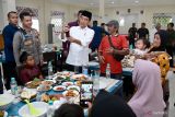 Presiden Jokowi ajak warga Kampar Riau makan siang bersama