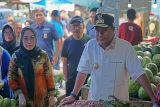 PJ Gubernur Sulbar pantau stok dan harga kebutuhan pokok di pasar Mamuju