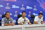 Maman dan Tony Sucipto hengkang dari Persija, tetapi belum akan pensiun