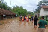 Tim SAR menghentikan pencarian korban hanyut terseret banjir bandang