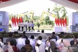 Presiden Jokowi menghadiri peletakan batu pertama gedung BTN di IKN