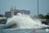 BMKG: Waspadai gelombang tinggi di Samudera Hindia
