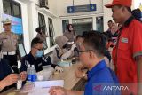 Polresta Surakarta  baksos pengobatan gratis masyarakat di terminal