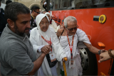 Jamaah calon haji Indonesia diberangkatkan ke Arafah