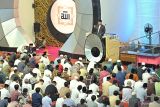 Khatib Shalat Idul Adha di Masjid Raya Sumbar, Gubernur Mahyeldi Ingatkan Pentingnya Pondasi Tauhid