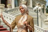 Buttonscarves gandeng supermodel hijab untuk koleksi The Crown Series