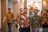 Pertemuan beberapa tokoh parpol, kata Airlangga, guna dengarkan paparan Prabowo
