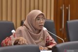 Need strong coordination between educational institutions, companies