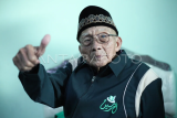 Haji tertua di Indonesia tiba di Surabaya