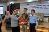 Kemenkumham Lampung serahkan 42 sertifikat hak paten