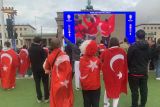 Suporter Turki berpesta pora selebrasi kemenangan